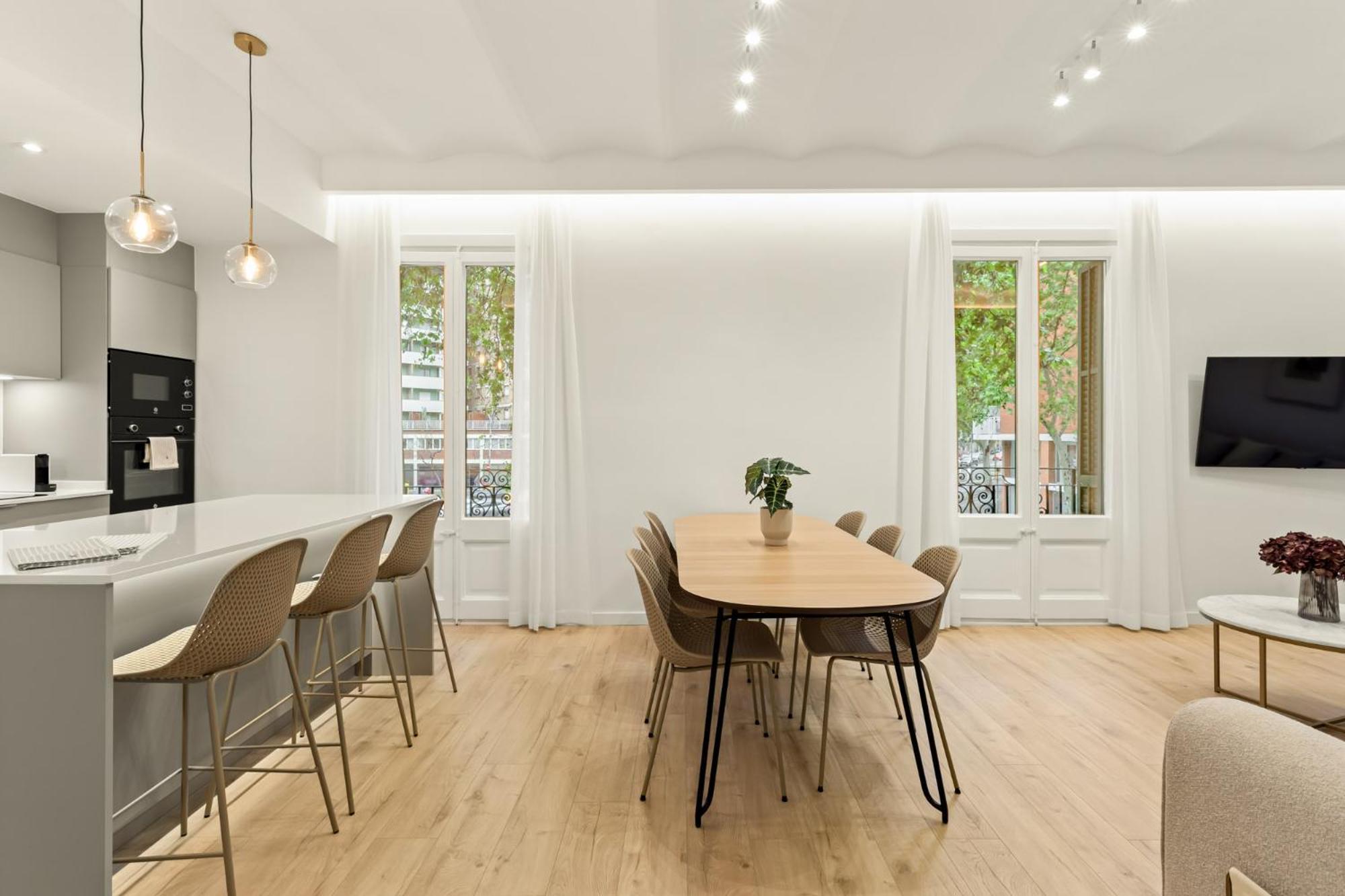 Modern & Stylish In Apartamento