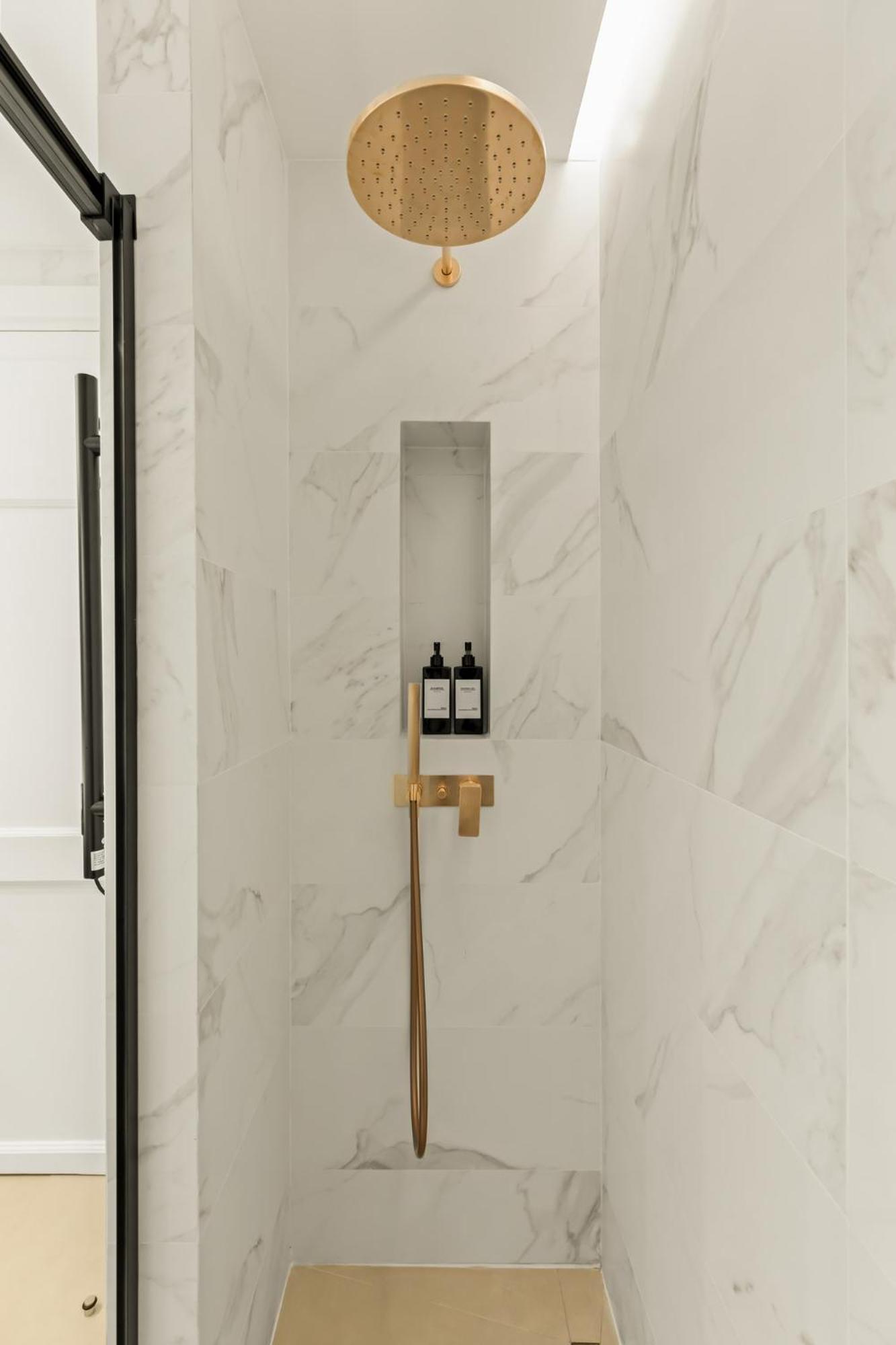 Leilighet Modern & Stylish In Barcelona